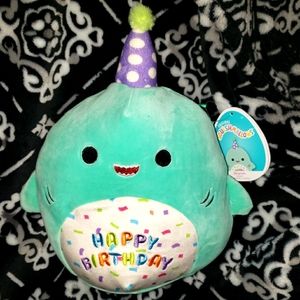 Squishmallow 8" Sharon the shark HAPPY BIRTHDAY SQUAD NWT Kellytoy